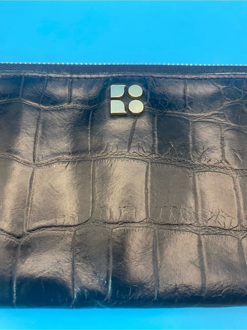Kate Spade Black Croc Embossed Leather Zip Around Long Wallet Clutched